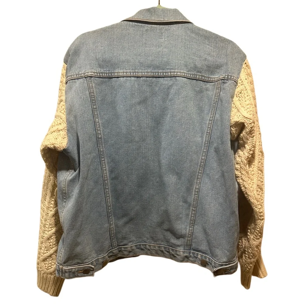 UNIF Urban Outfitters Vici Blue Denim Jacket Cream Cable Knit Sleeves Size L - Picture 6 of 13
